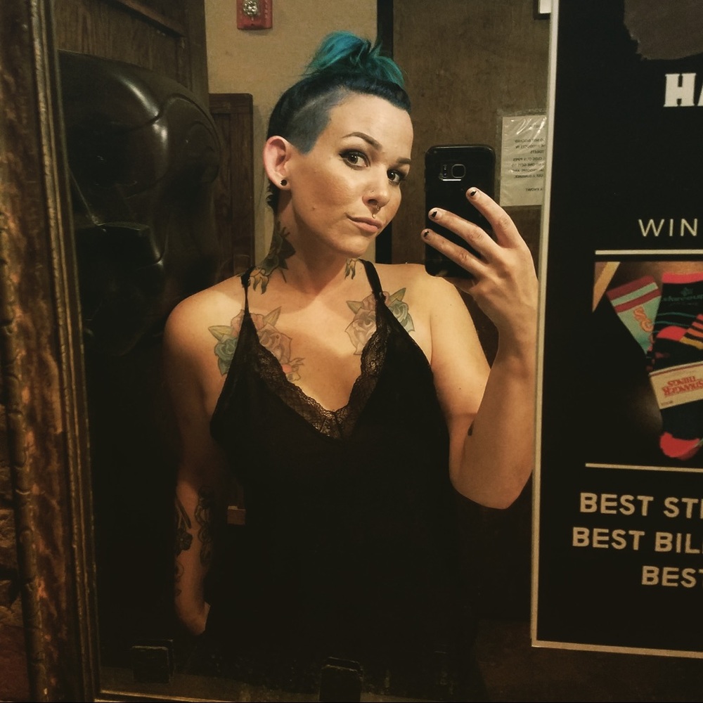 Meet your Posher, Kelsey